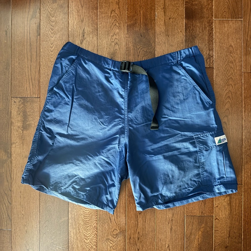 Vintage MEC Blue Rad Shorts - Medium